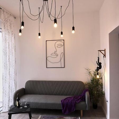 Studio Apartment, 5 Minutes To The Beach Bar Eksteriør bilde