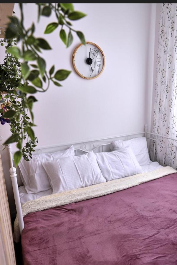 Studio Apartment, 5 Minutes To The Beach Bar Eksteriør bilde